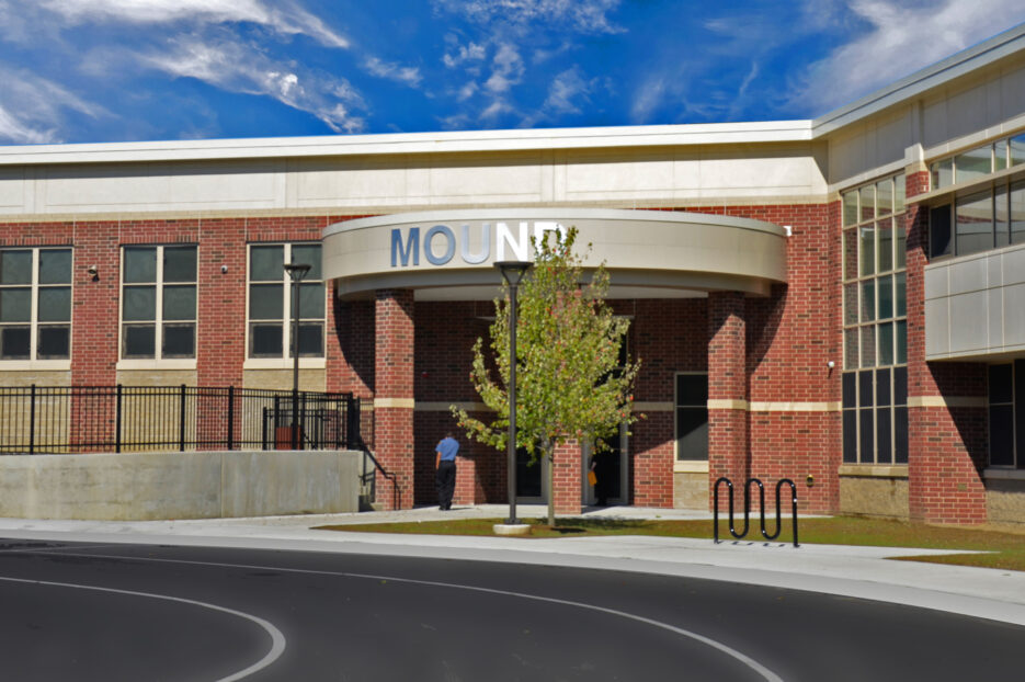 Mound School